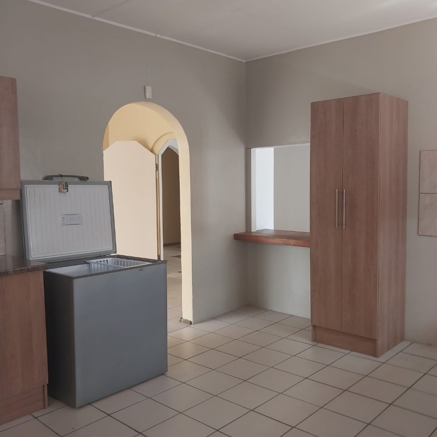 5 Bedroom Property for Sale in Diamant Park Northern Cape